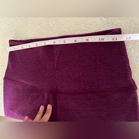 Beyond Yoga Spacedye High Waisted Legging Color Aubergine-Beet Medium - Picture 12 of 13